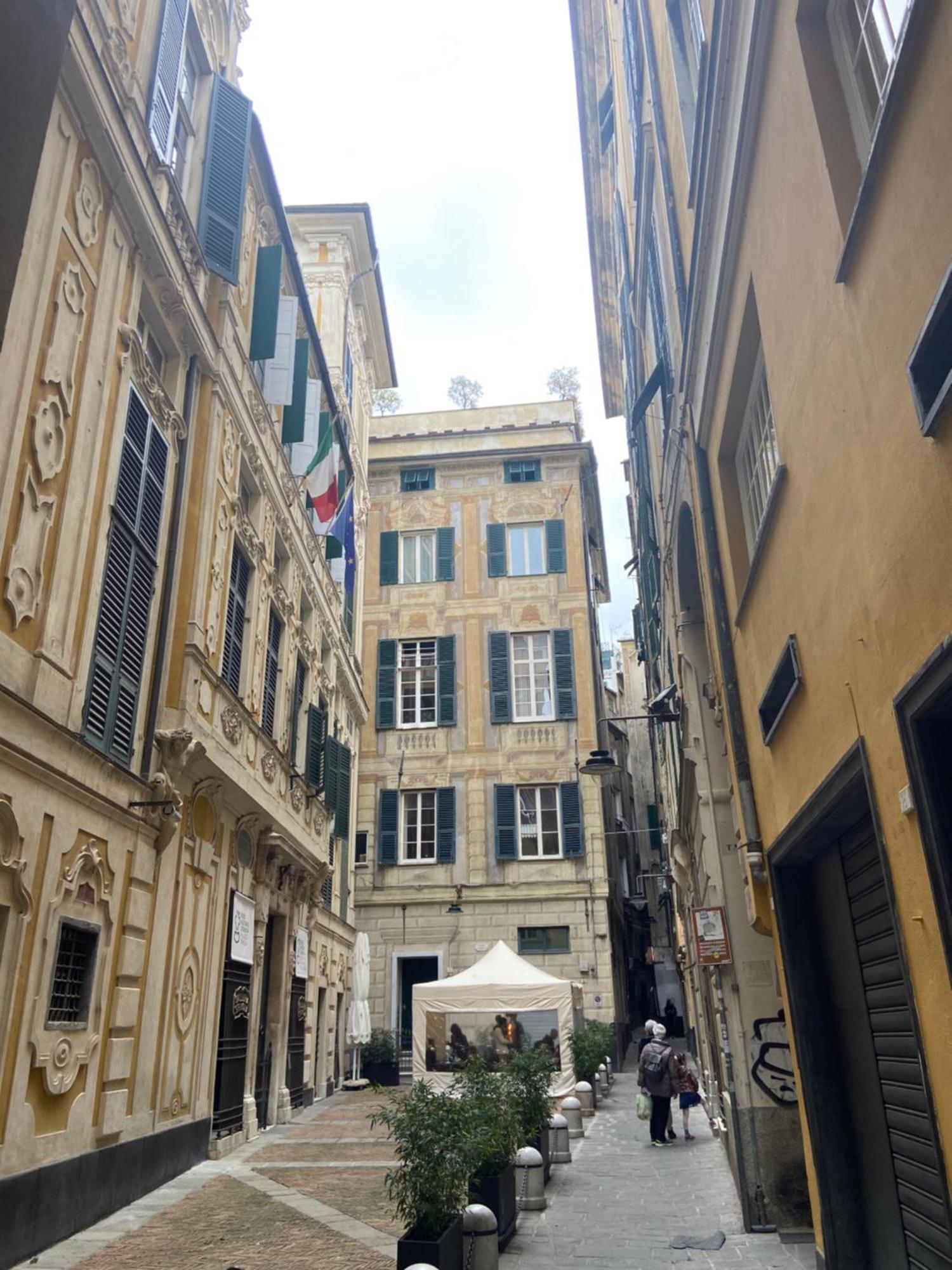Un Passo Dall'Acquario Dimora Storica In Palazzo Pellicceria, Palestra, Lavanderia Genoa Bagian luar foto